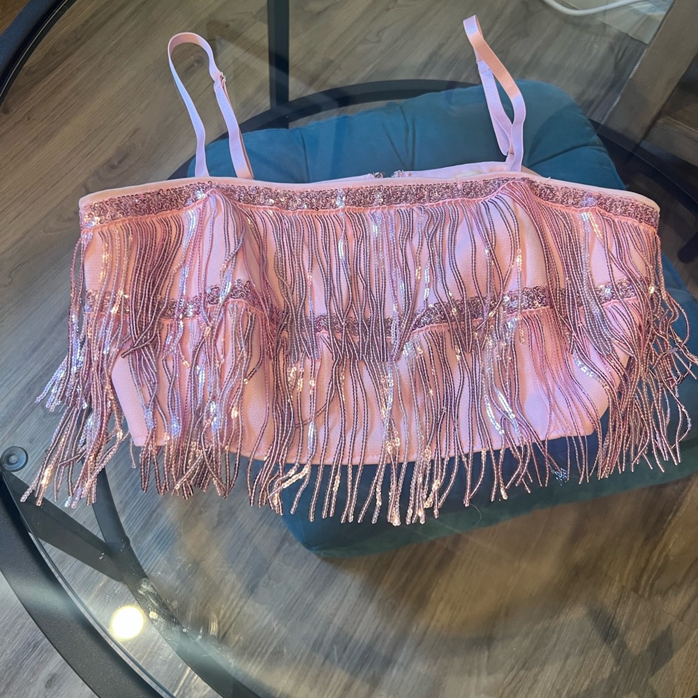 Cropped pink sequin top